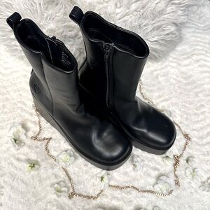 Botas negras de plataforma